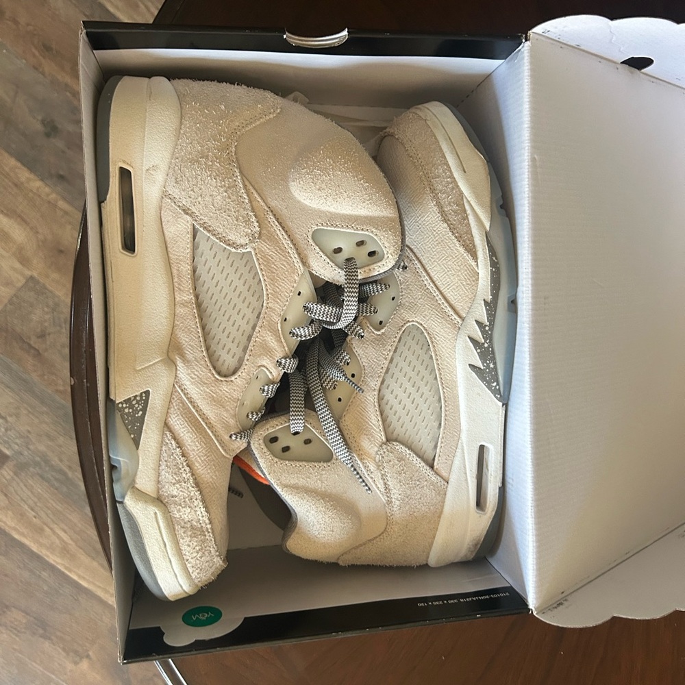 Jordan Beige and Gray Sneakers